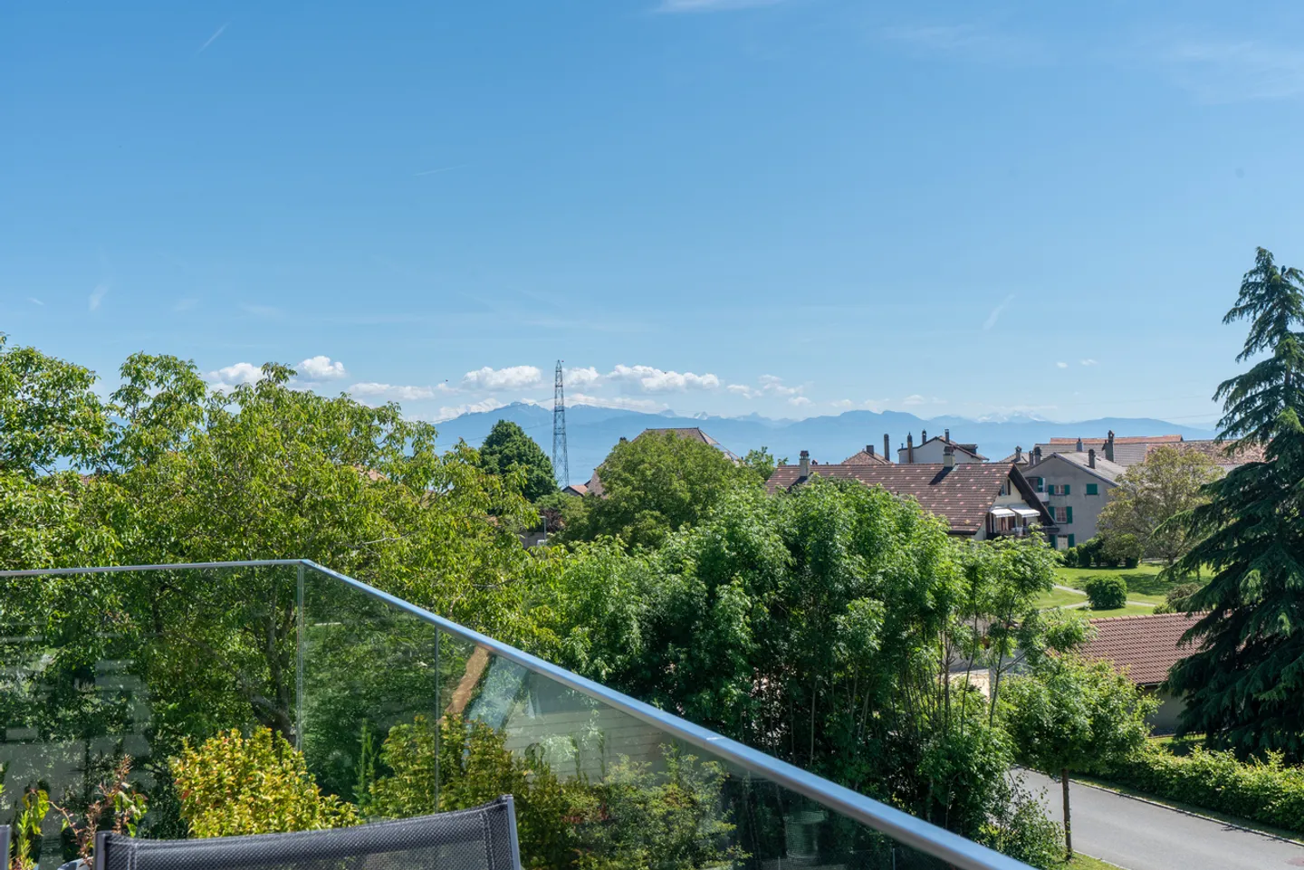 Appartement lumineux avec vue alpine - Photo 11 sur 13