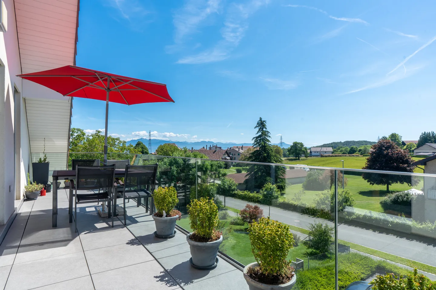 Appartement lumineux avec vue alpine - Photo 9 sur 13