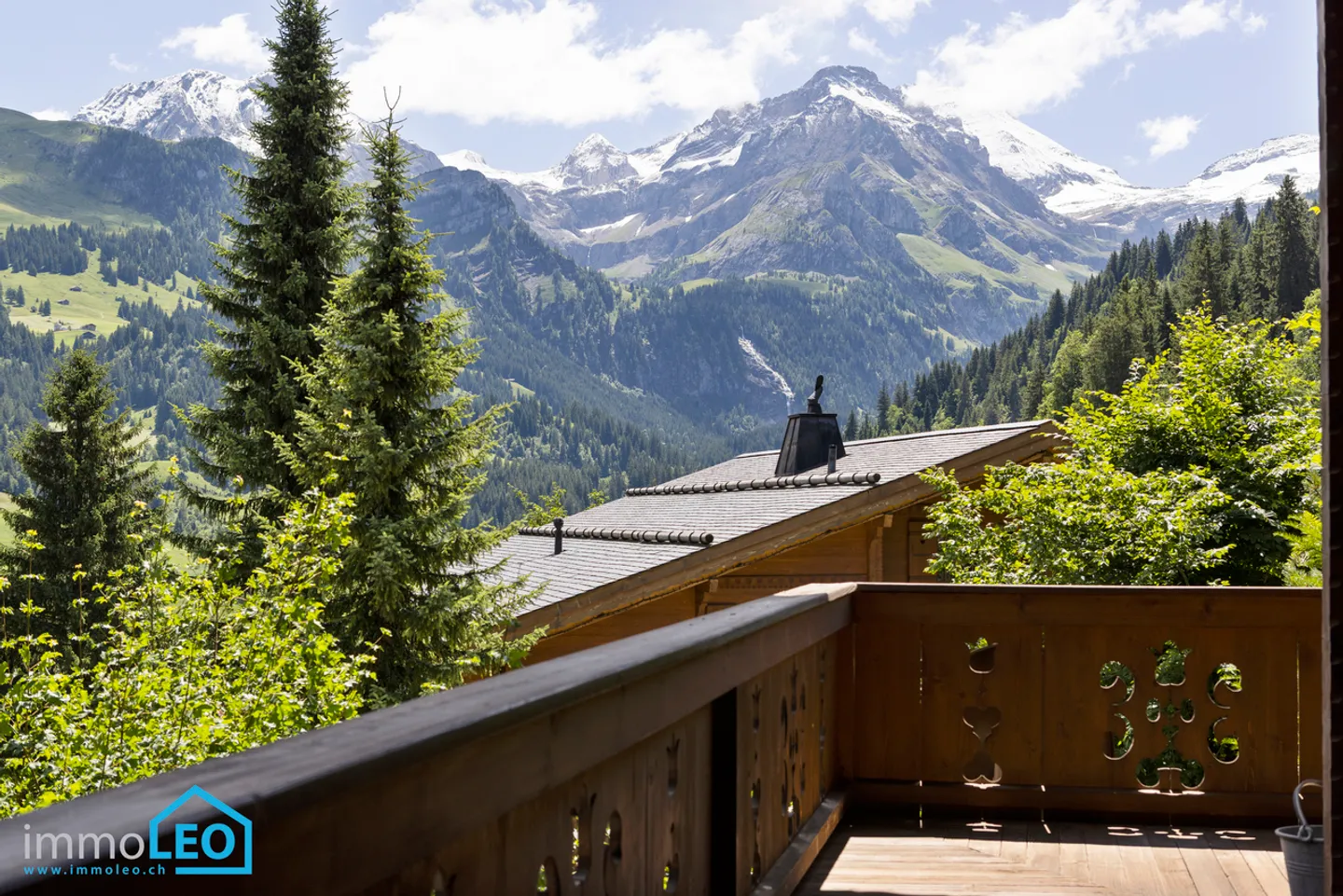 Stilvoll renovierte Chalet-Wohnung  mit Panoramasicht - Foto 9 von 12