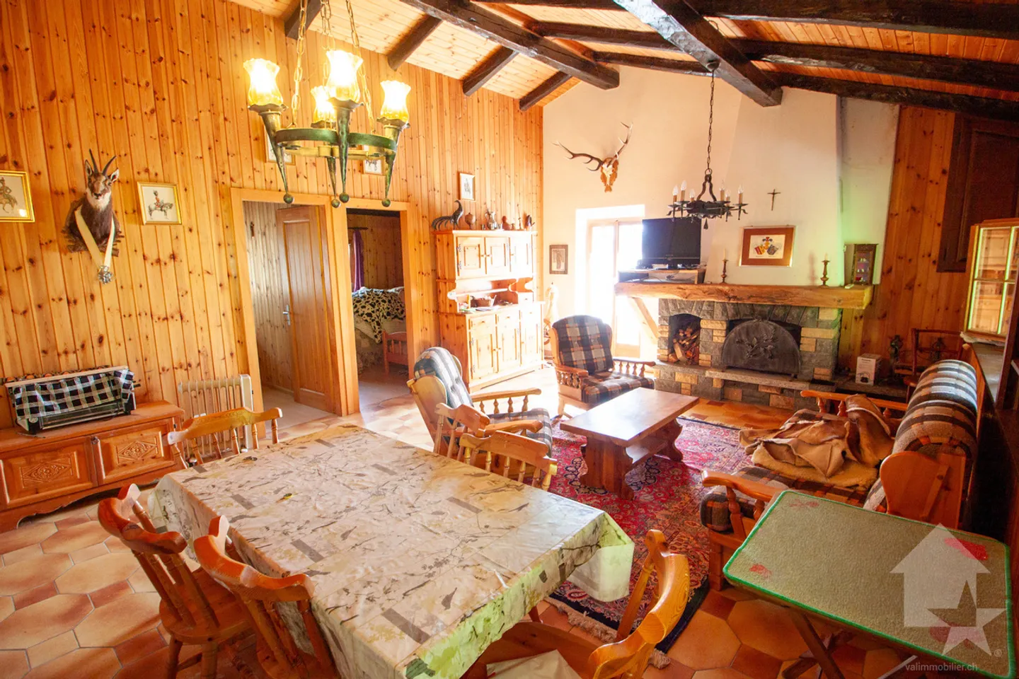 Appartement dans un petit chalet sur les Mayens de Conthey - Foto 4 di 10