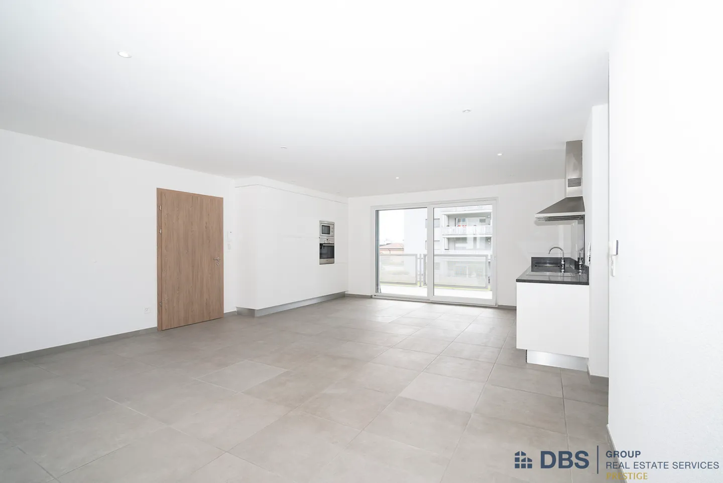 Appartement lumineux 5.5 pièces - Photo 3 sur 12