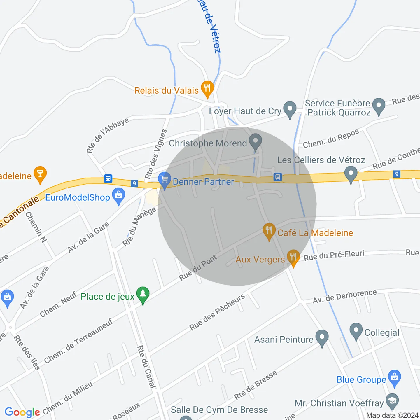 Family home with charm, to reinvent in your image - Photo 12 of 12