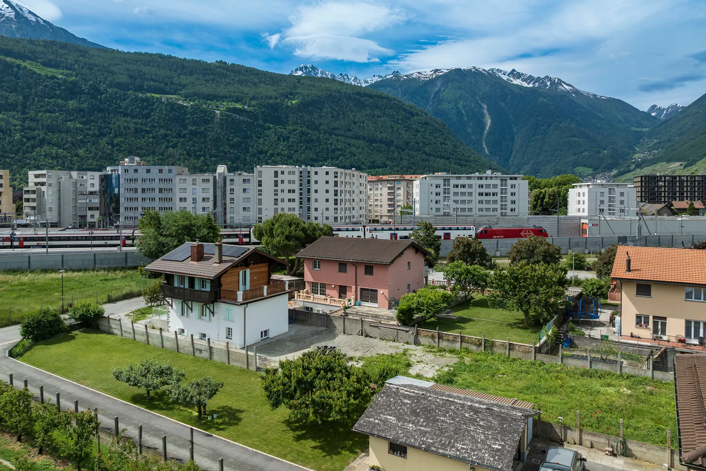 ABBONAMENTO GENERALE CFF OFFERT PER QUESTA VILLA VICINO ALLA STAZIONE! - Foto 7 di 13