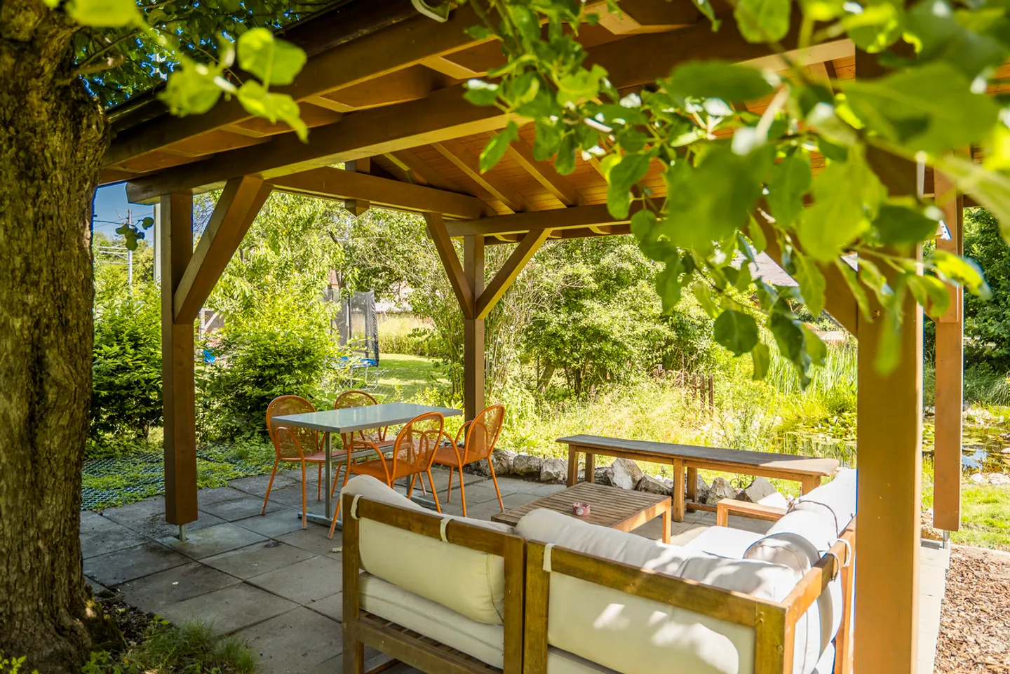 Charakterresidenz mit 4 Wohnungen - Foto 3 von 13