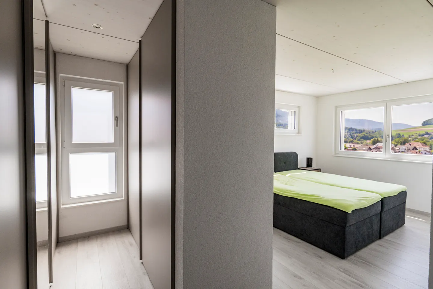 Panoramablick für diese 6,5-Zimmer-Villa - Foto 10 von 13