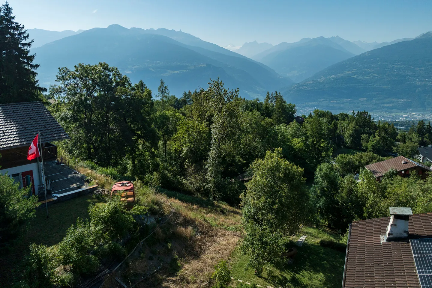 YOUR CHALET TO BUILD 15 MINUTES FROM SION ON THE HEIGHTS! - Photo 2 of 13