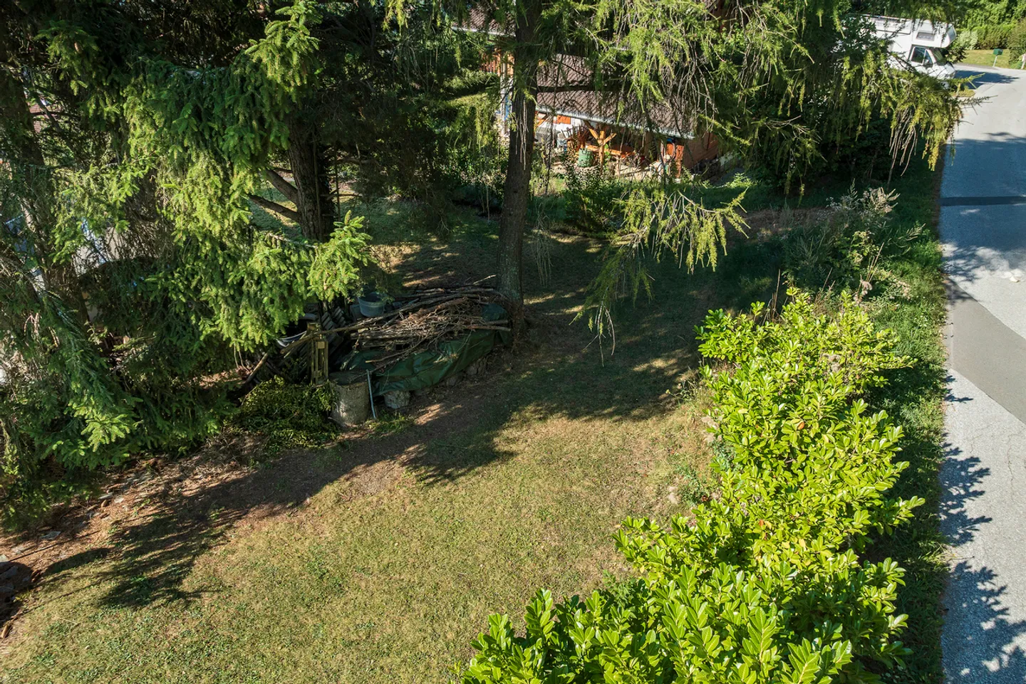 YOUR CHALET TO BUILD 15 MINUTES FROM SION ON THE HEIGHTS! - Photo 10 of 13