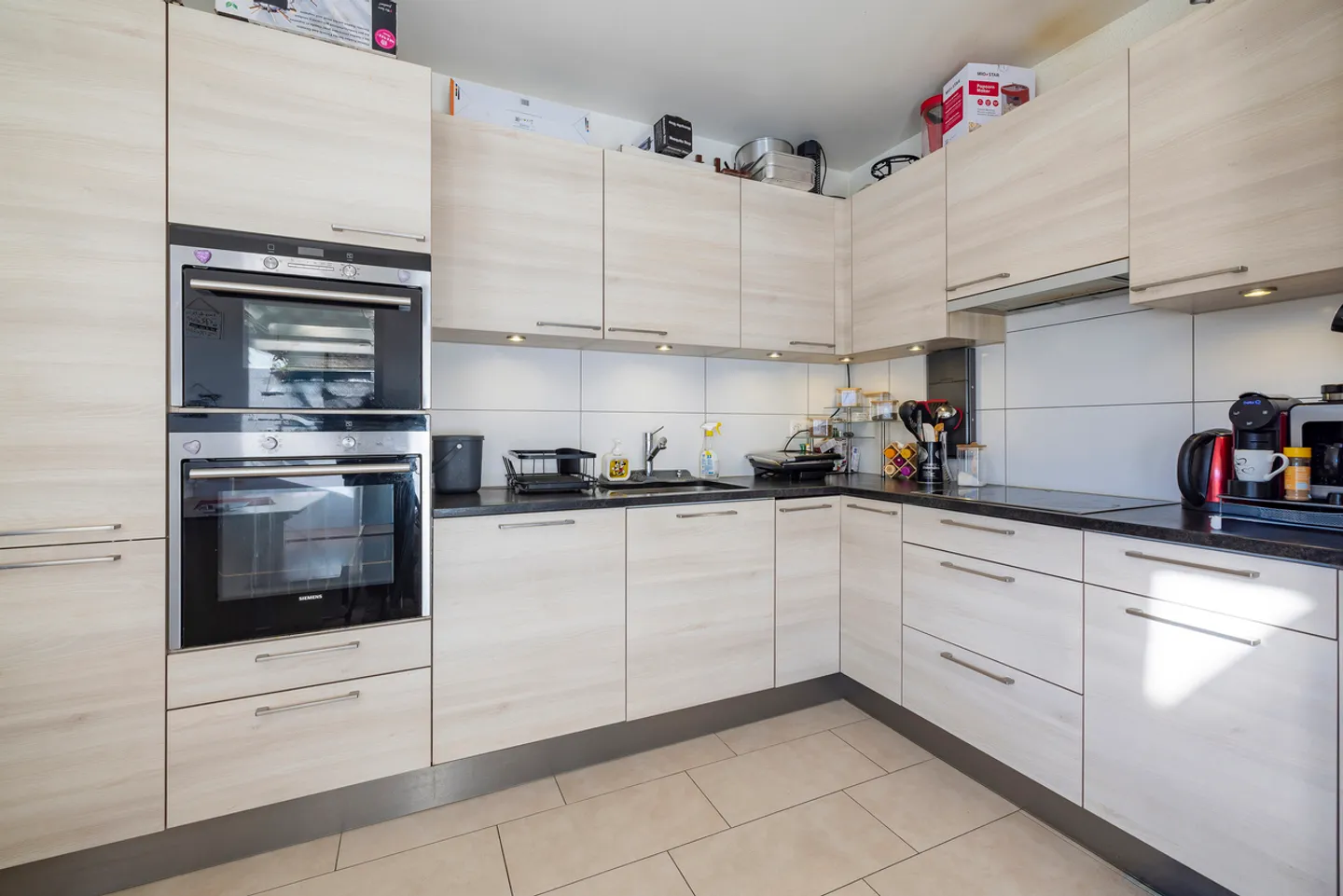 Große zeitgenössische Wohnung in einem charmanten Wohnviertel - Foto 4 von 13