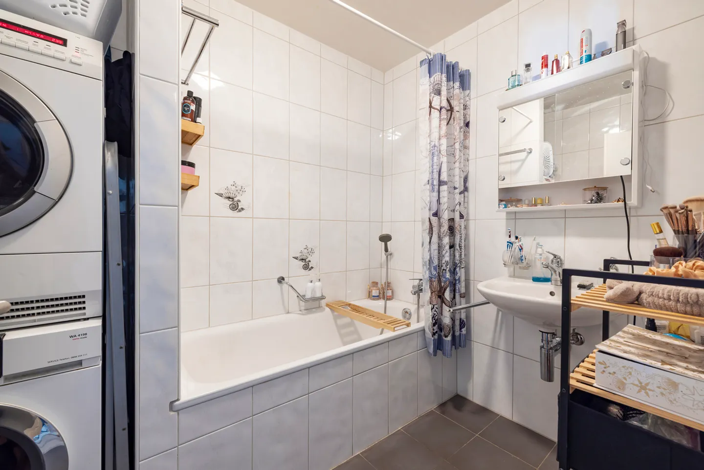 Große zeitgenössische Wohnung in einem charmanten Wohnviertel - Foto 9 von 13