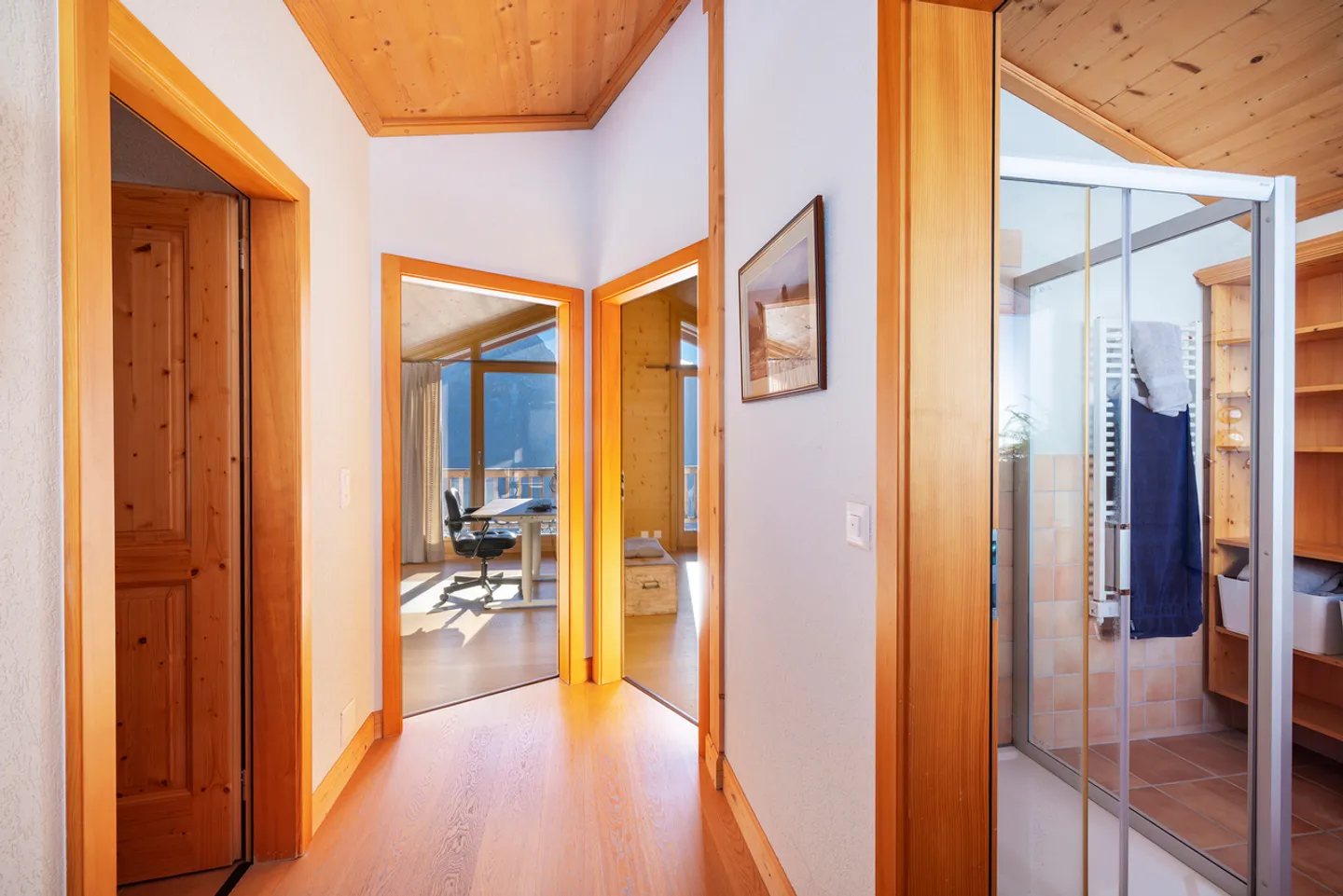 Magnificent chalet with beautiful garden &amp; superb view! - Photo 11 of 13