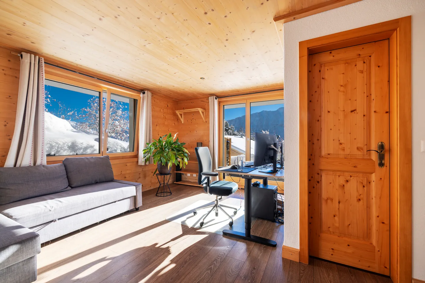 Magnificent chalet with beautiful garden &amp; superb view! - Photo 13 of 13