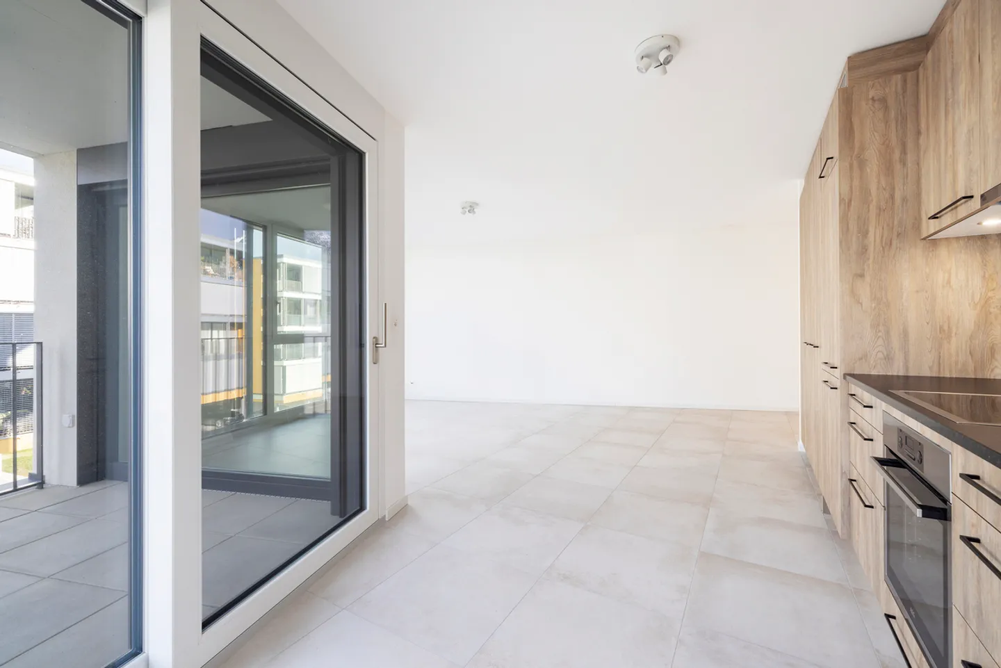 Appartement 2.5 pièces paisible - Photo 12 sur 13