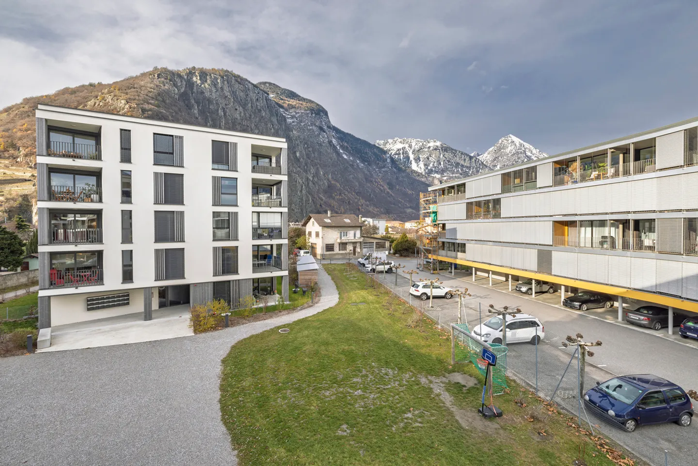 Appartement 2.5 pièces paisible - Photo 6 sur 13