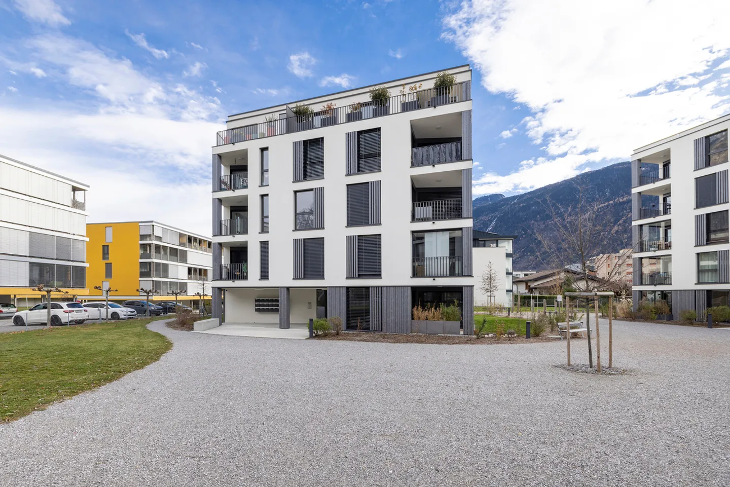 Appartement 2.5 pièces paisible - Photo 1 sur 13