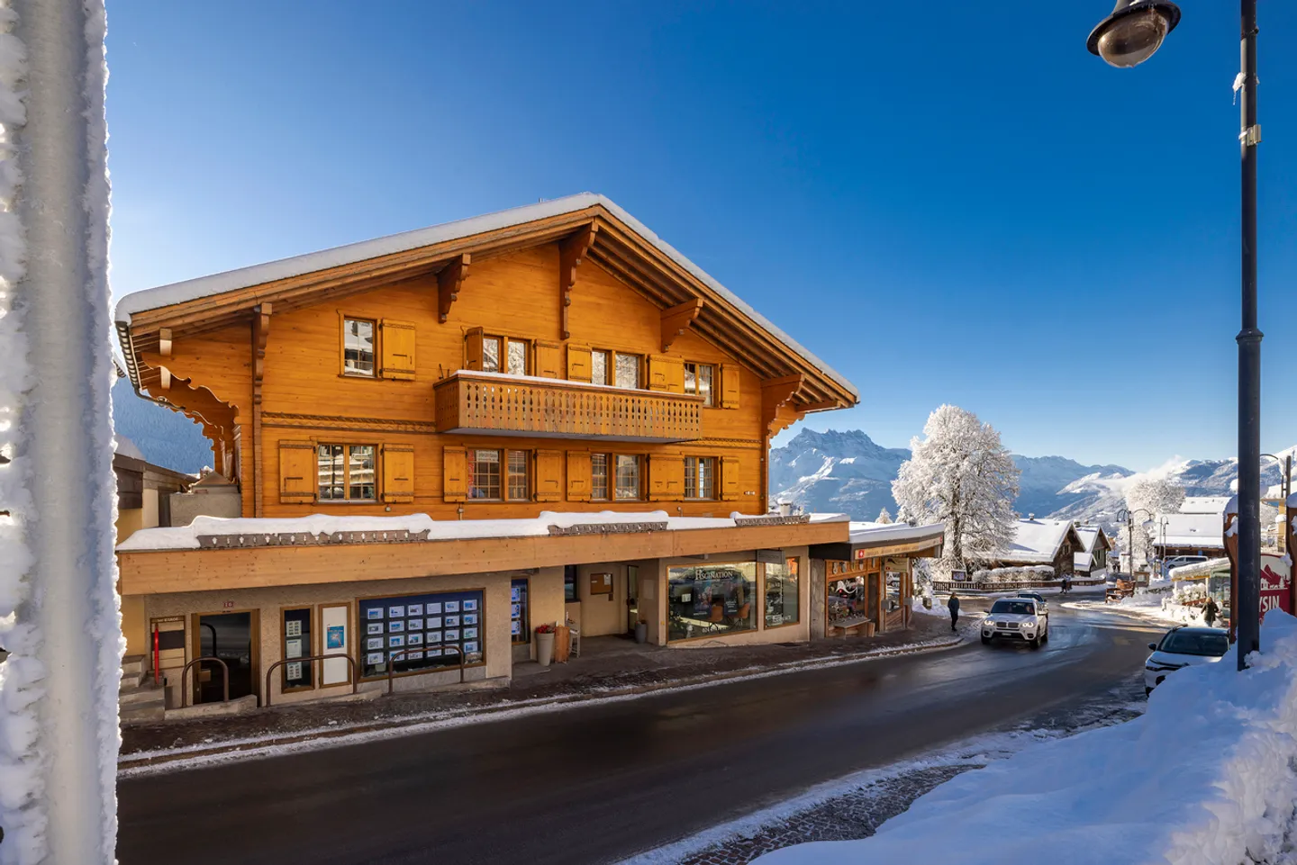 Charming chalet-style apartment with fireplace in the center of the village! - Photo 4 of 13