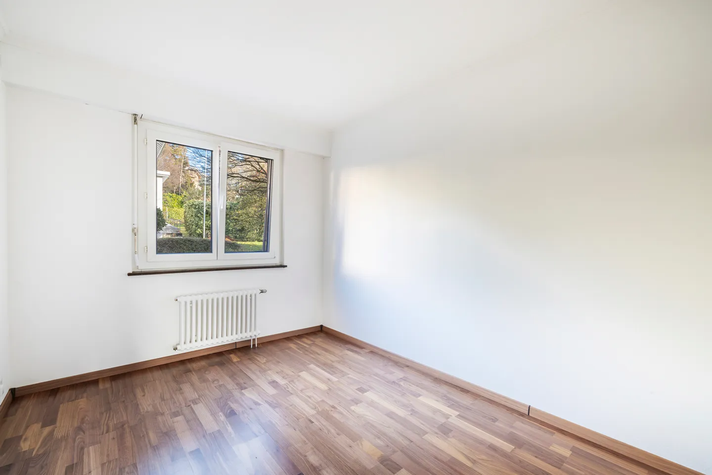 Central address and peaceful setting, just steps from schools and amenities - Photo 6 of 13