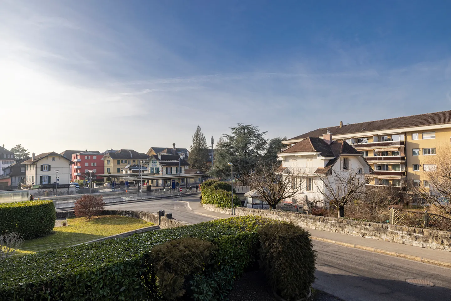 Central address and peaceful setting, just steps from schools and amenities - Photo 11 of 13