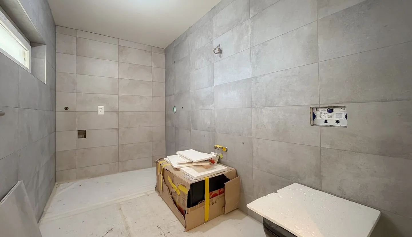 Charming 3.5P New Apartment with Terrace Steps from Fribourg Train Station - Photo 10 of 11