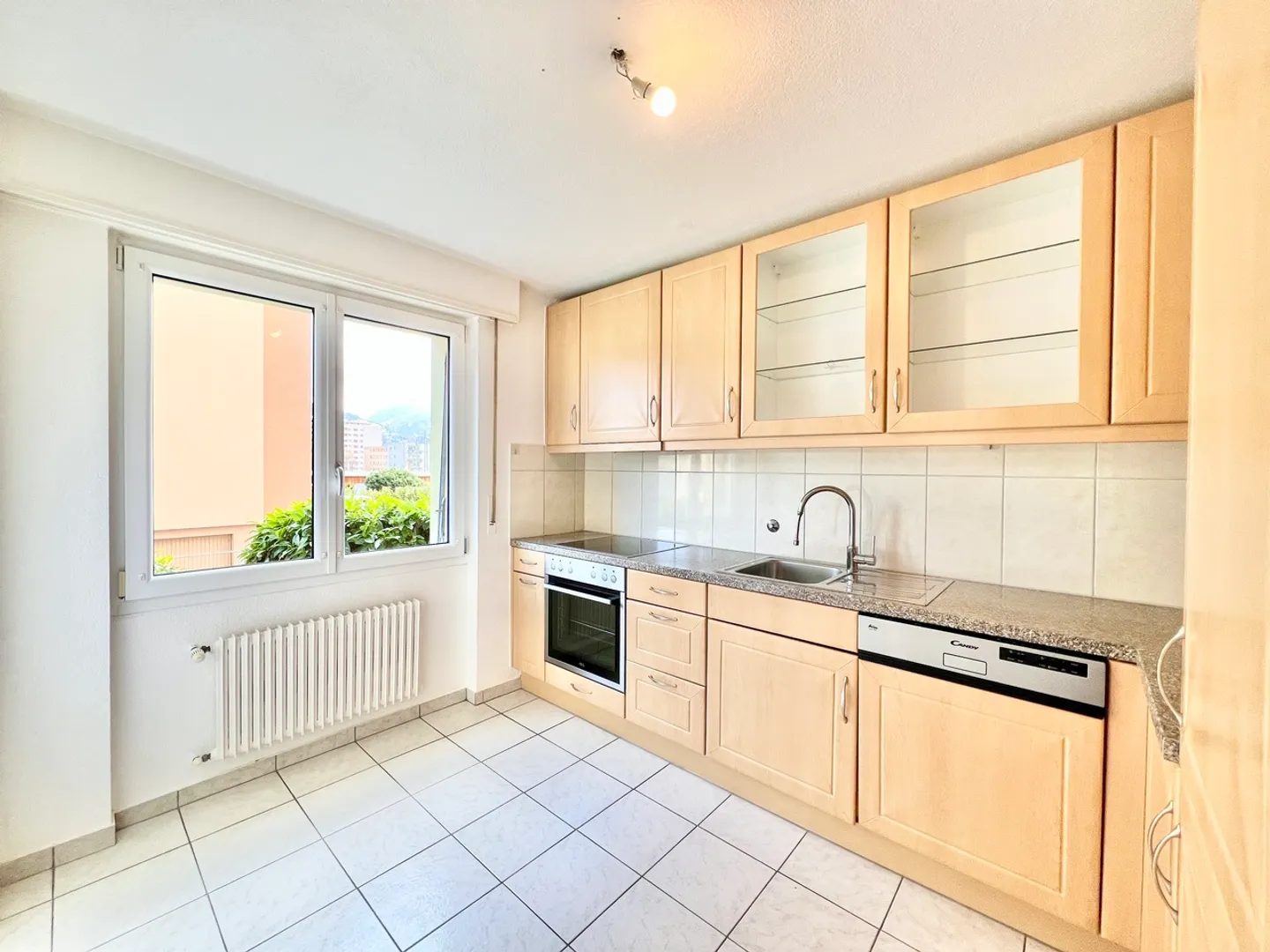 3,5-Zimmer-Wohnung mit Balkon in Monthey - Foto 4 von 13