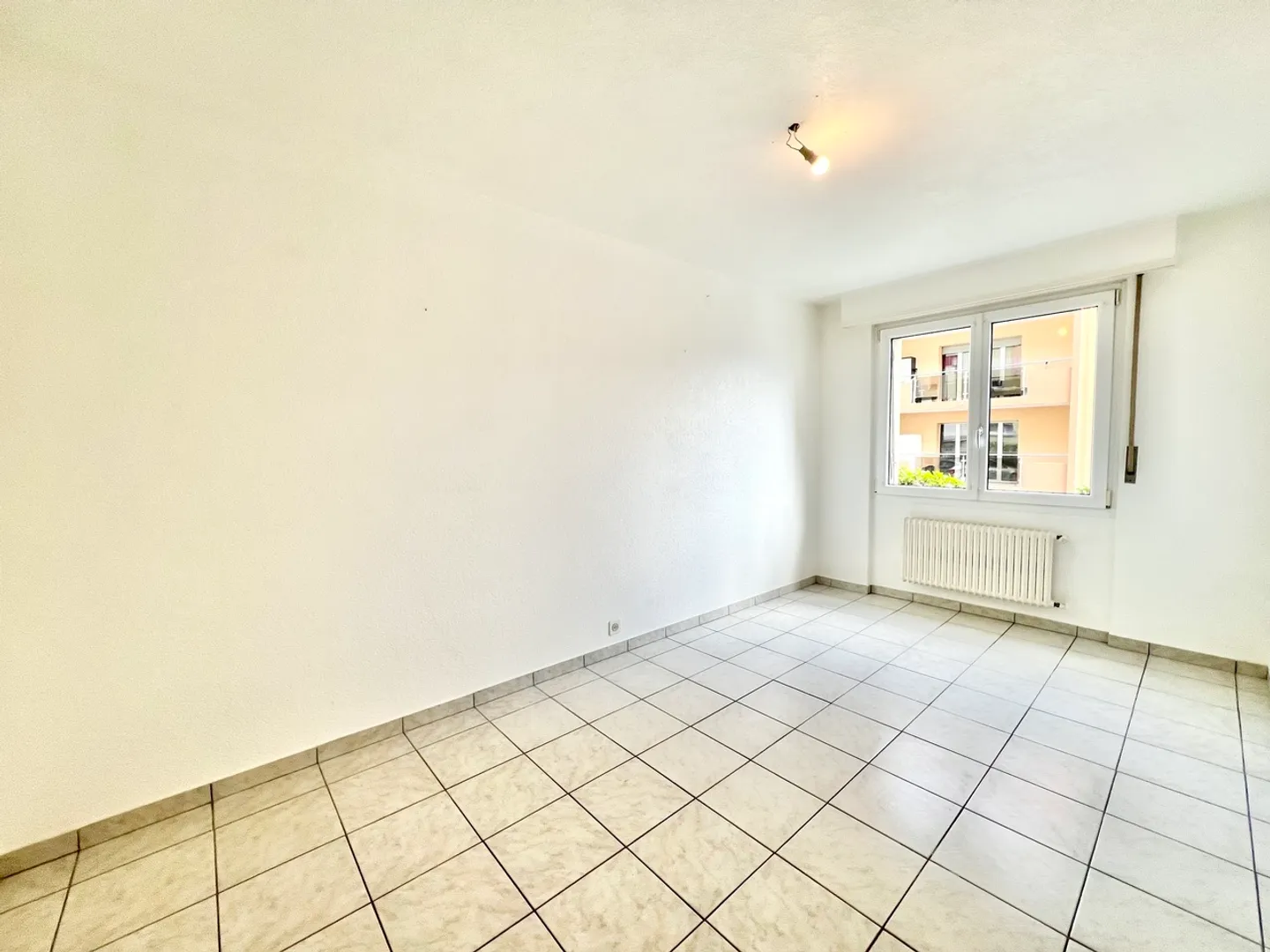 3,5-Zimmer-Wohnung mit Balkon in Monthey - Foto 6 von 13