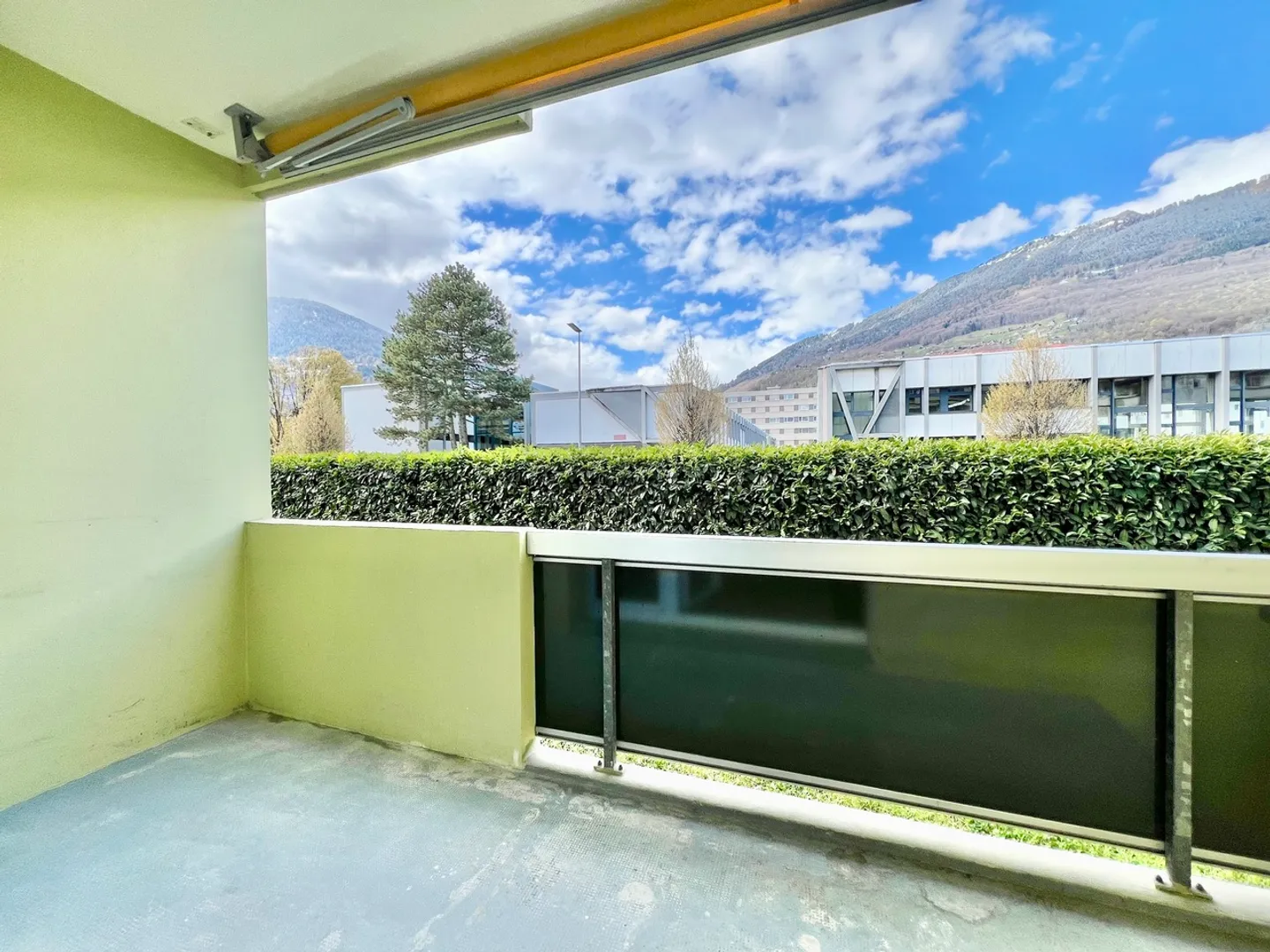 3,5-Zimmer-Wohnung mit Balkon in Monthey - Foto 10 von 13