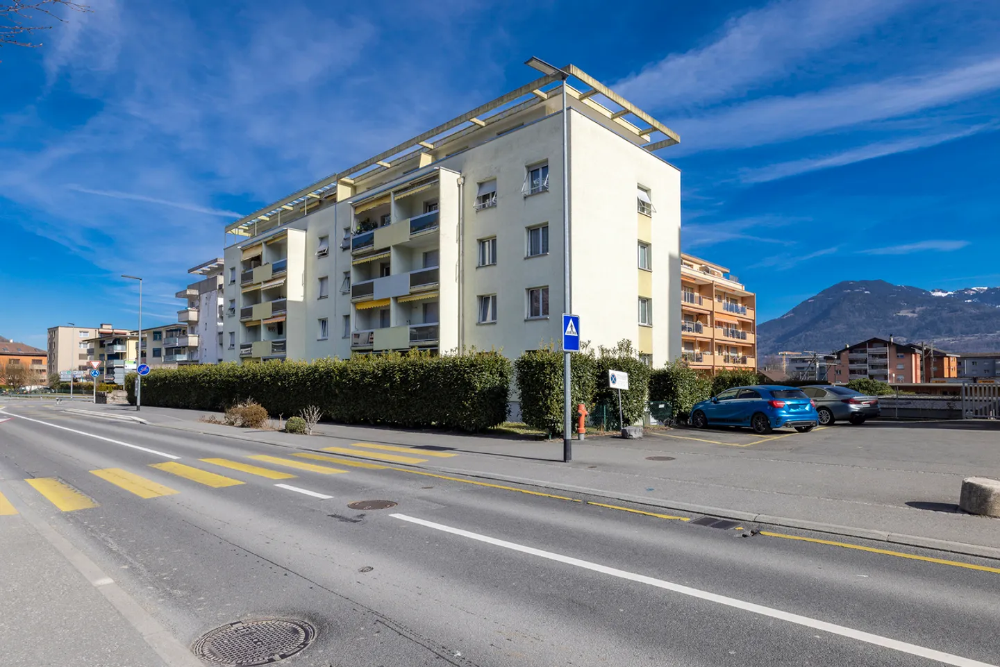 4.5-Zimmer-Wohnung mit Balkon in Monthey - Foto 1 von 13