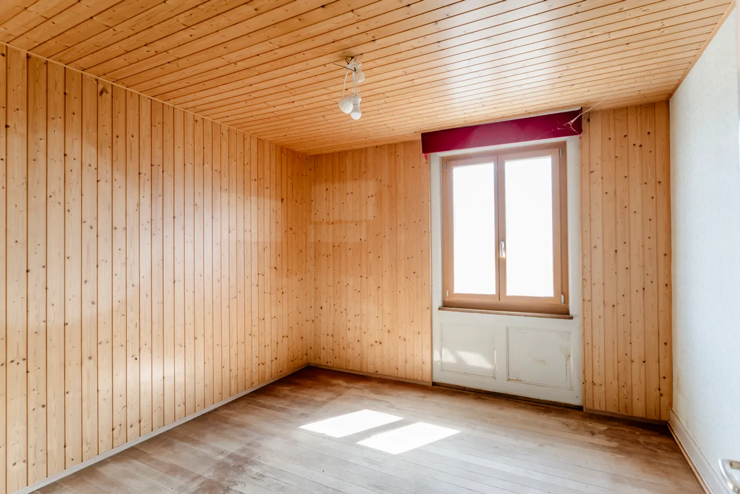 Villa unique à rénover - Photo 8 sur 13