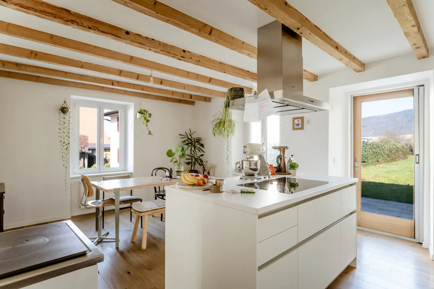 Bâtisse de Village Rénovée - Photo 4 sur 13