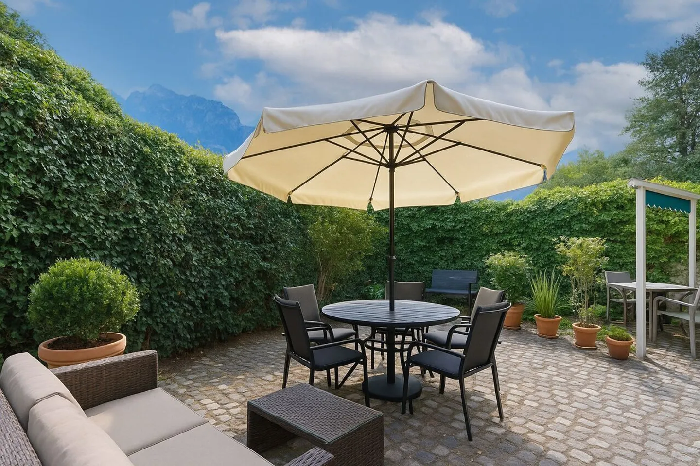 6.5-room duplex located in a splendid property - Photo 4 of 13