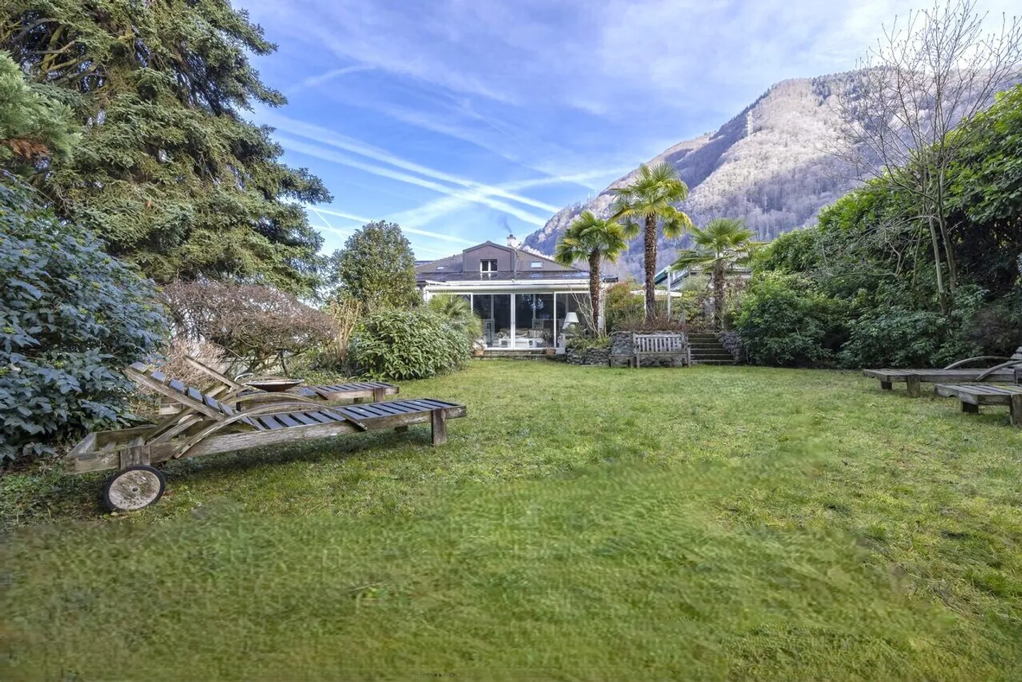 6.5-room duplex located in a splendid property - Photo 3 of 13