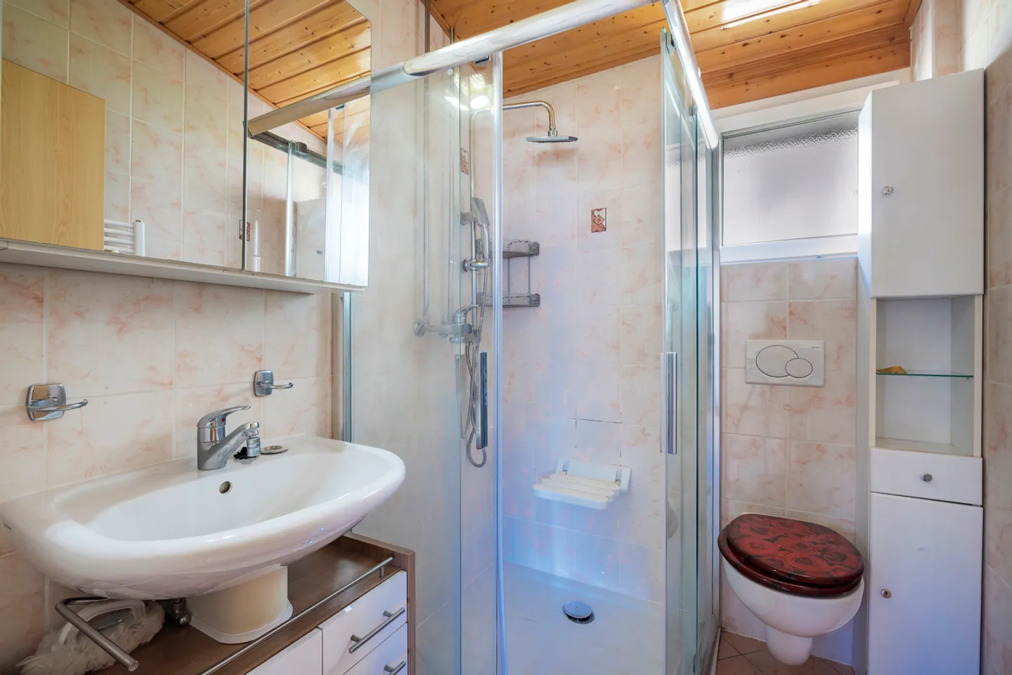 Villa spacieuse avec jardin - Photo 12 sur 13