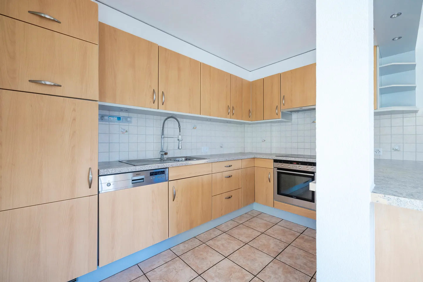 Villa spacieuse avec jardin - Photo 10 sur 13