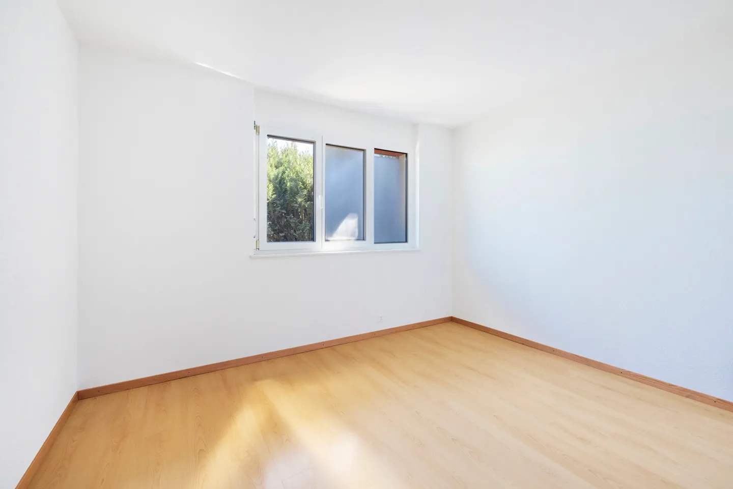 Villa spacieuse avec jardin - Photo 8 sur 13