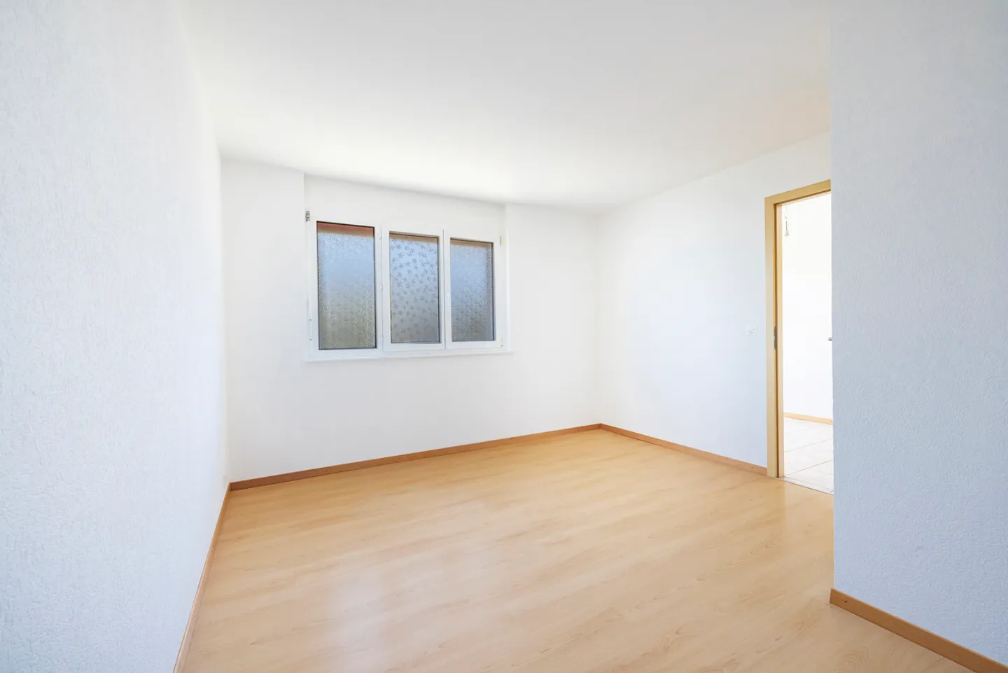 Villa spacieuse avec jardin - Photo 6 sur 13