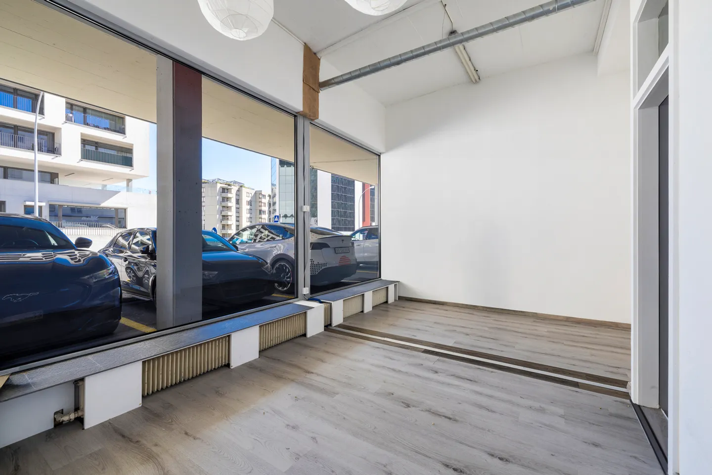 Commercial premises ideally located next to the Place de Rome - Photo 11 of 13