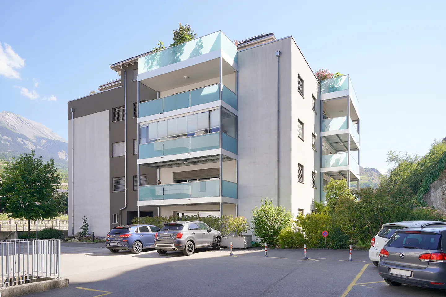 Der Komfort einer modernen Wohnung nur wenige Schritte vom Stadtzentrum entfernt - Foto 1 von 8