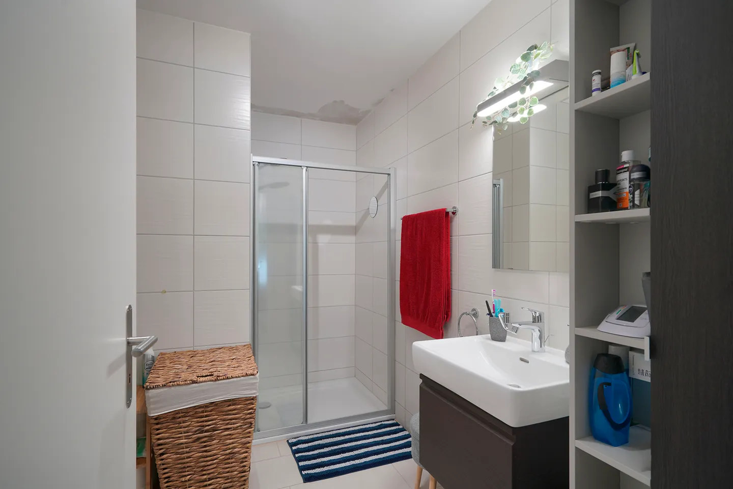 Der Komfort einer modernen Wohnung nur wenige Schritte vom Stadtzentrum entfernt - Foto 7 von 8