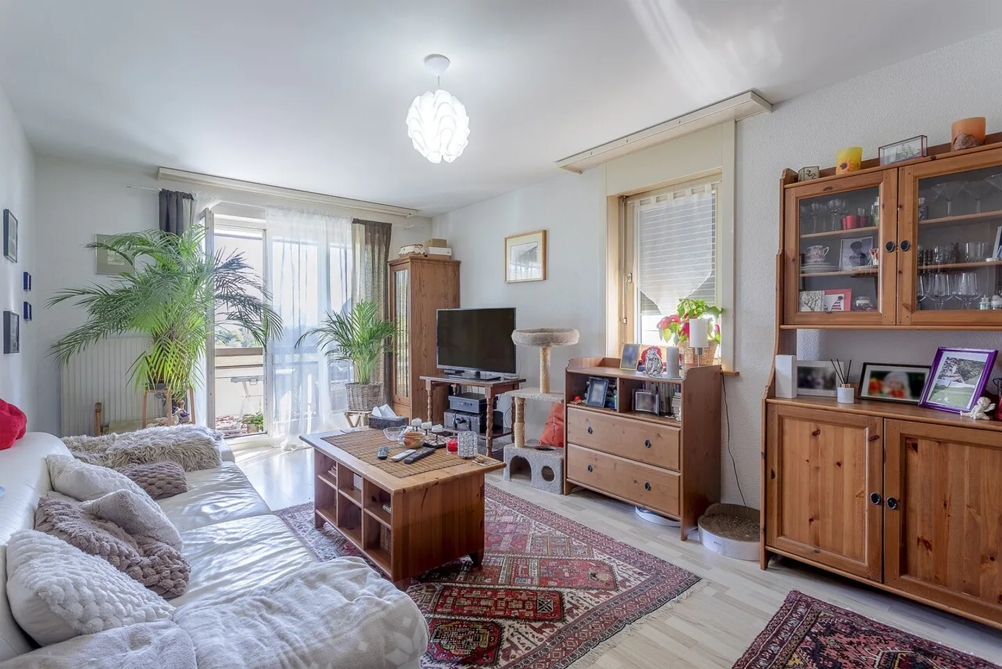 3,5-Zimmer-Wohnung mit Garage, Südbalkon und freiem Blick - Foto 3 von 8