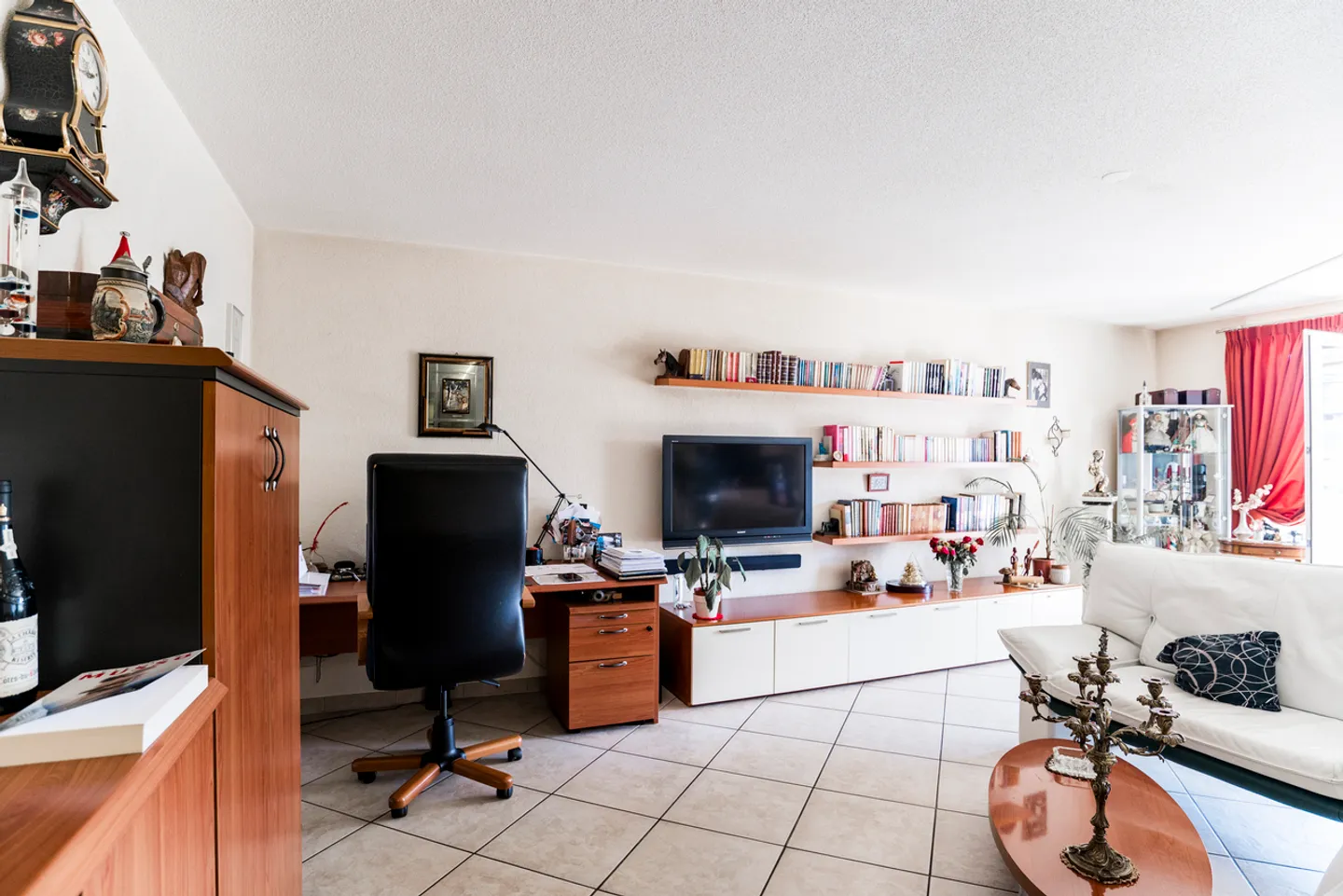 4.5 room apartment with south-facing balcony - Photo 3 of 10
