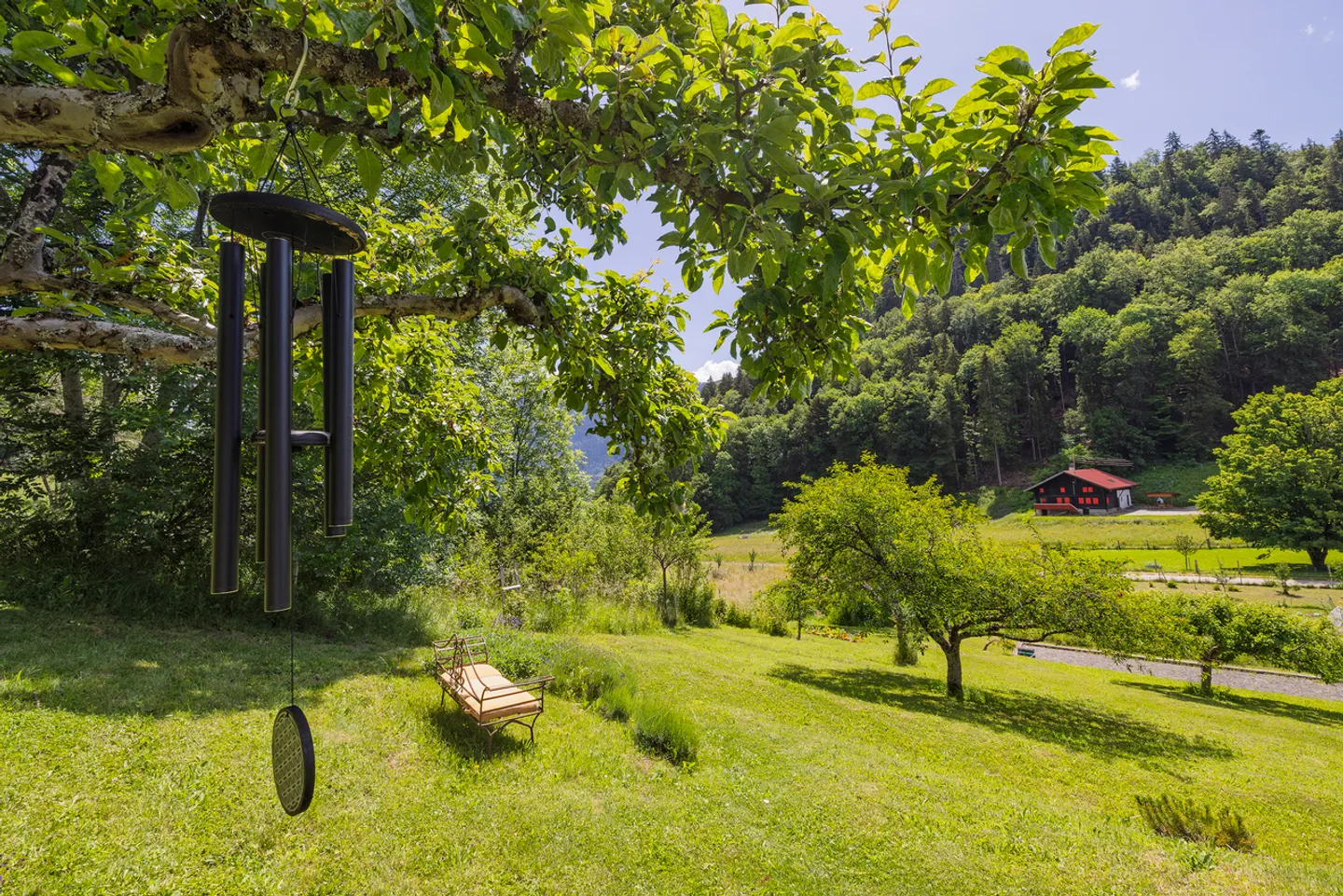 Your haven of peace located in a charming hamlet near Leysin! - Photo 5 of 13