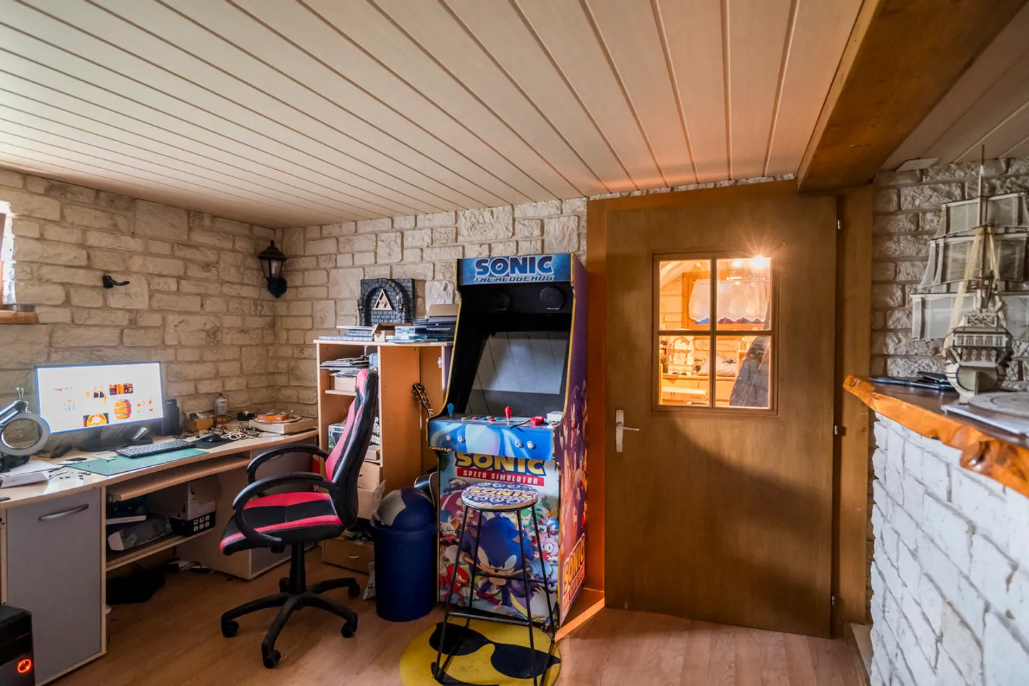Très belle situation pour cette maison de 6.5 pièces - Photo 10 of 12