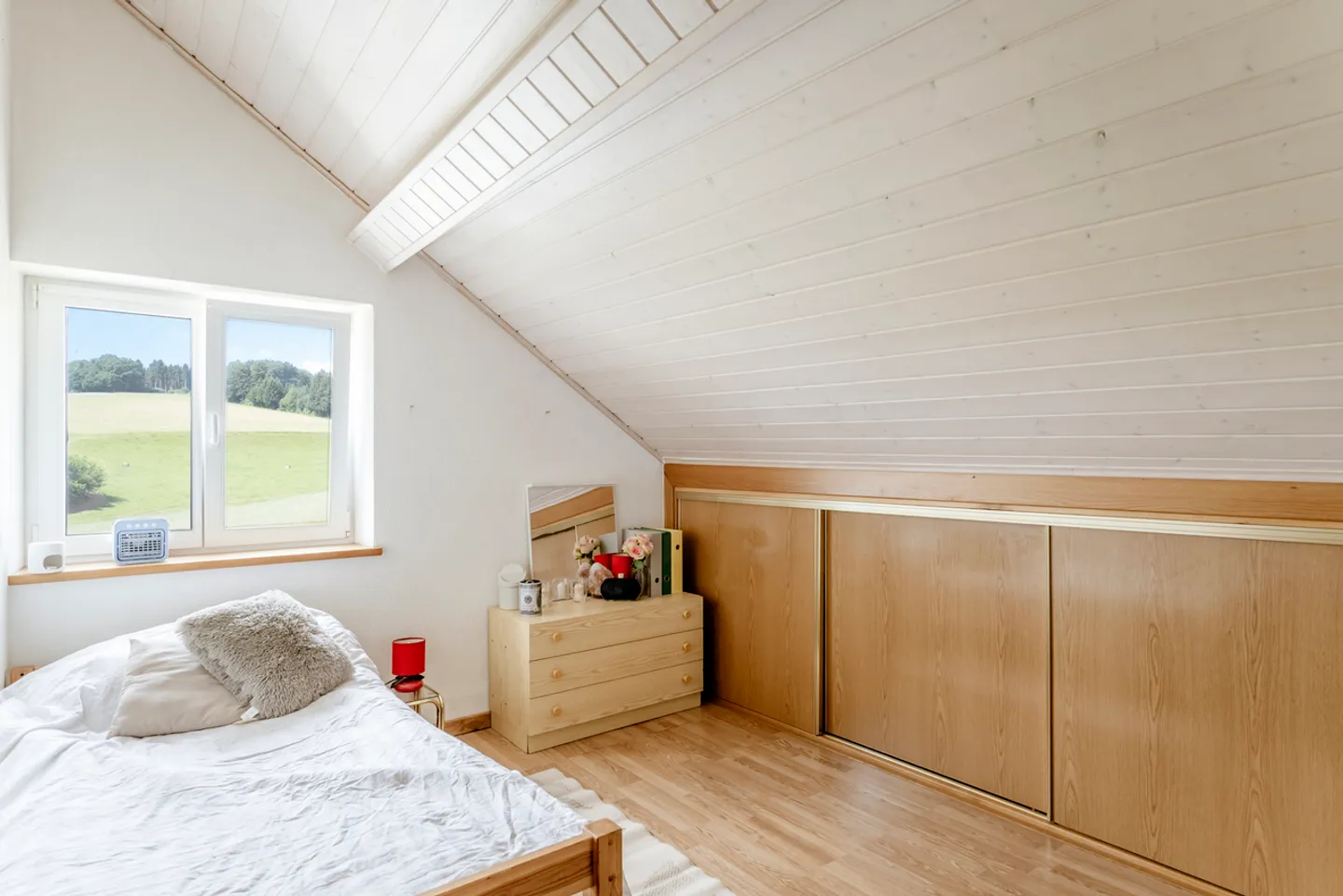 Ferme rénovée de 5.5 pièces au coeur de la nature - Photo 5 sur 10