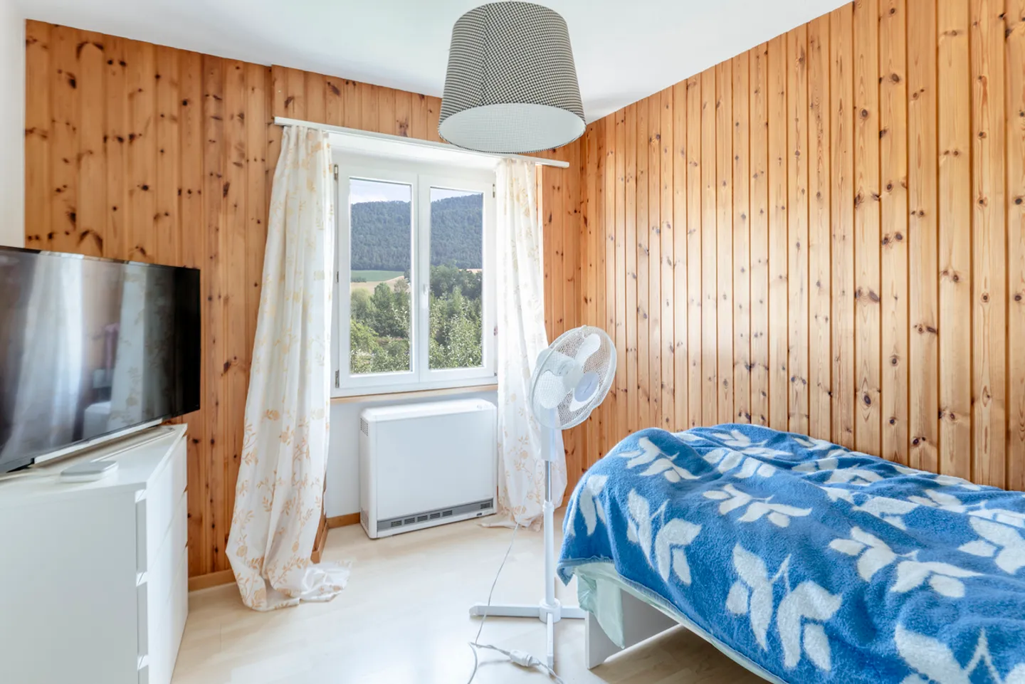 Maison avec potentiel de développement - Photo 10 sur 13