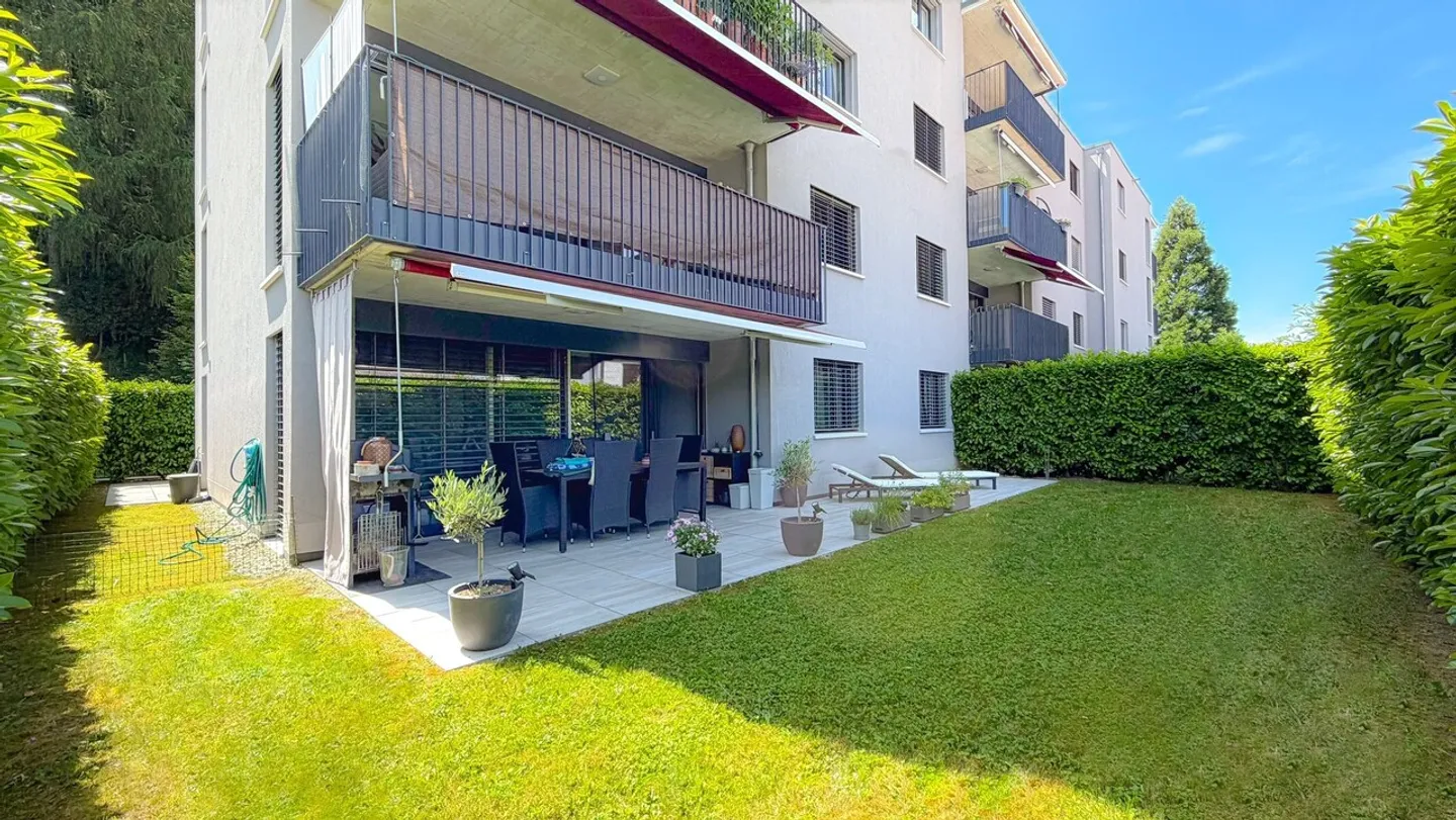 Appartement Familial avec Jardin Privatif - Photo 1 sur 13