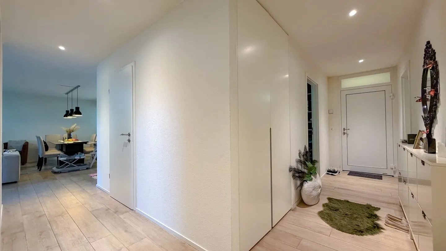 Appartement Familial avec Jardin Privatif - Photo 5 sur 13