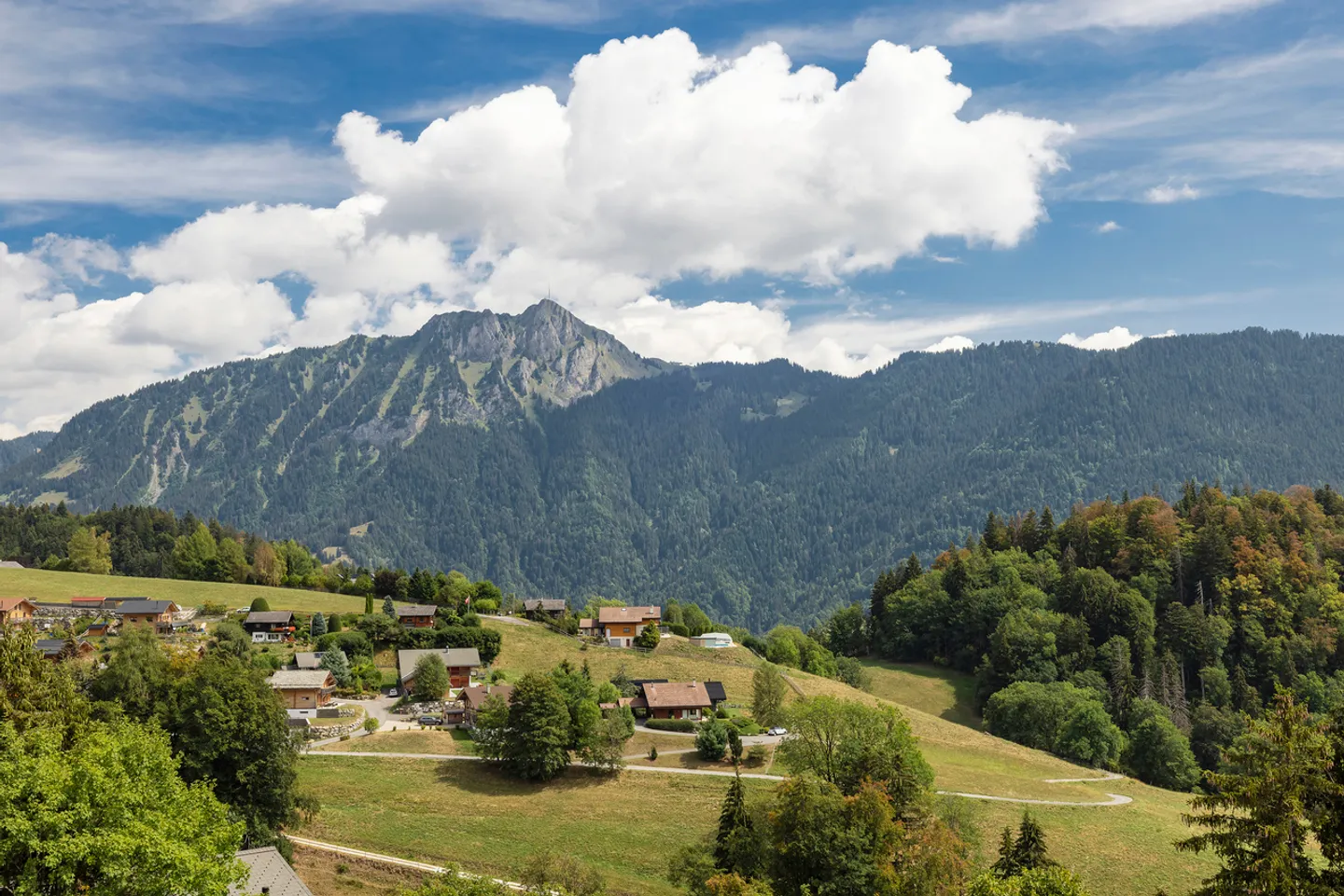 3-Zimmer-Wohnung mit atemberaubendem Blick - Foto 3 von 13