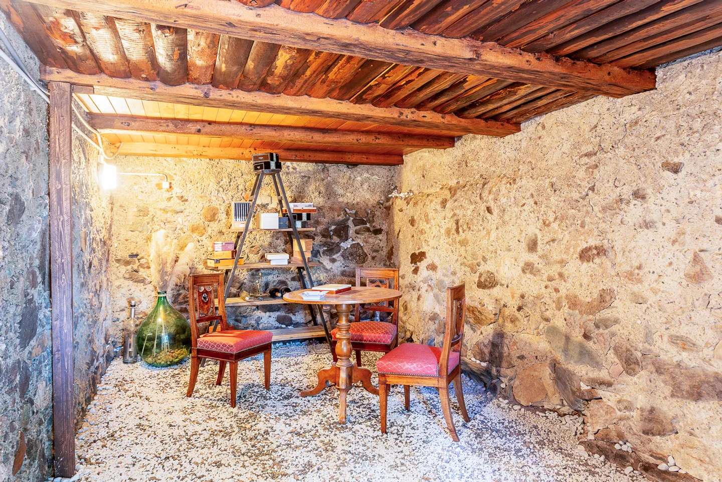 Maison de village rénovée | Volumes, charme et authenticité - Photo 9 sur 9