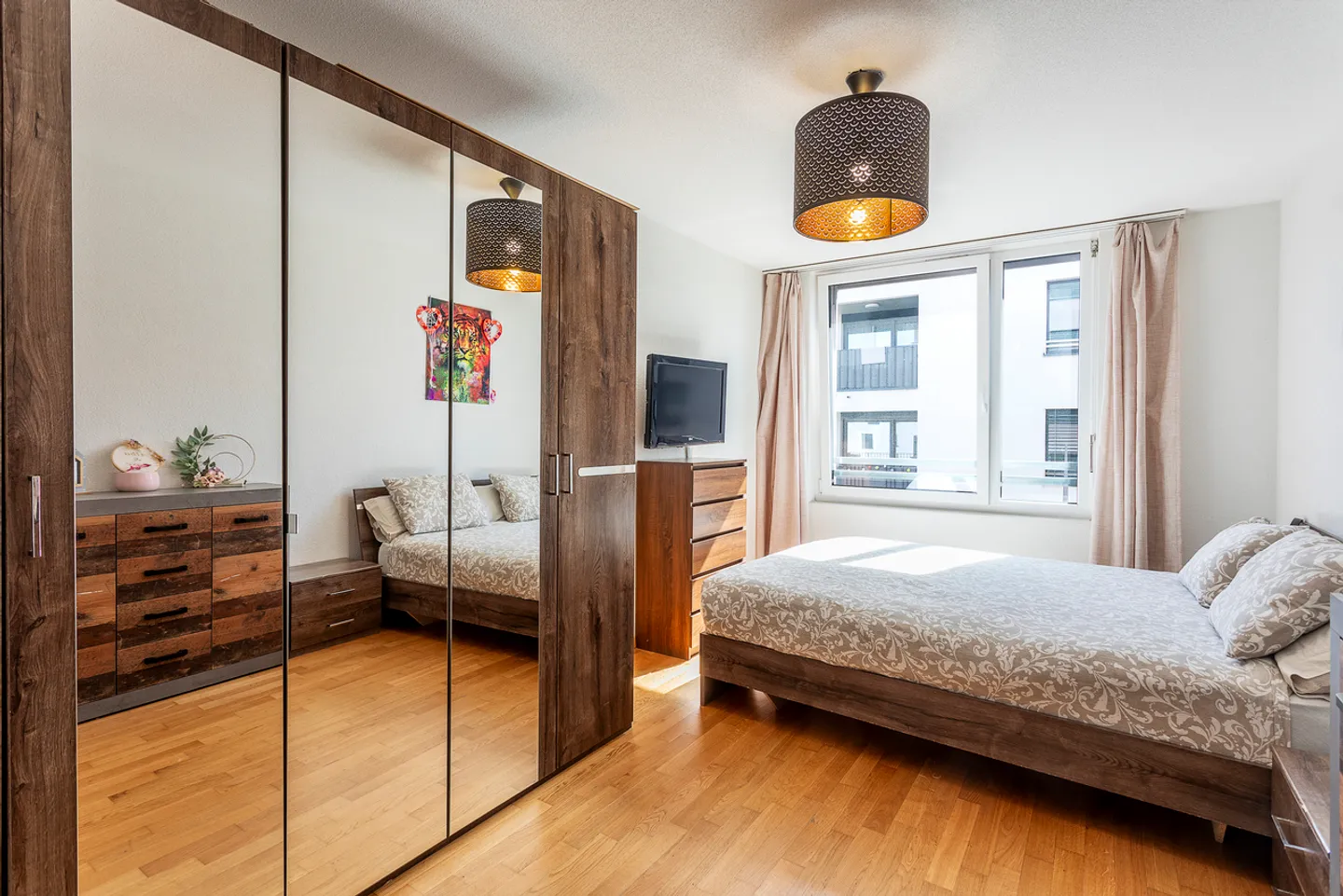 Appartement PPE récent de 3,5 pièces proche centre-ville - Foto 4 di 9