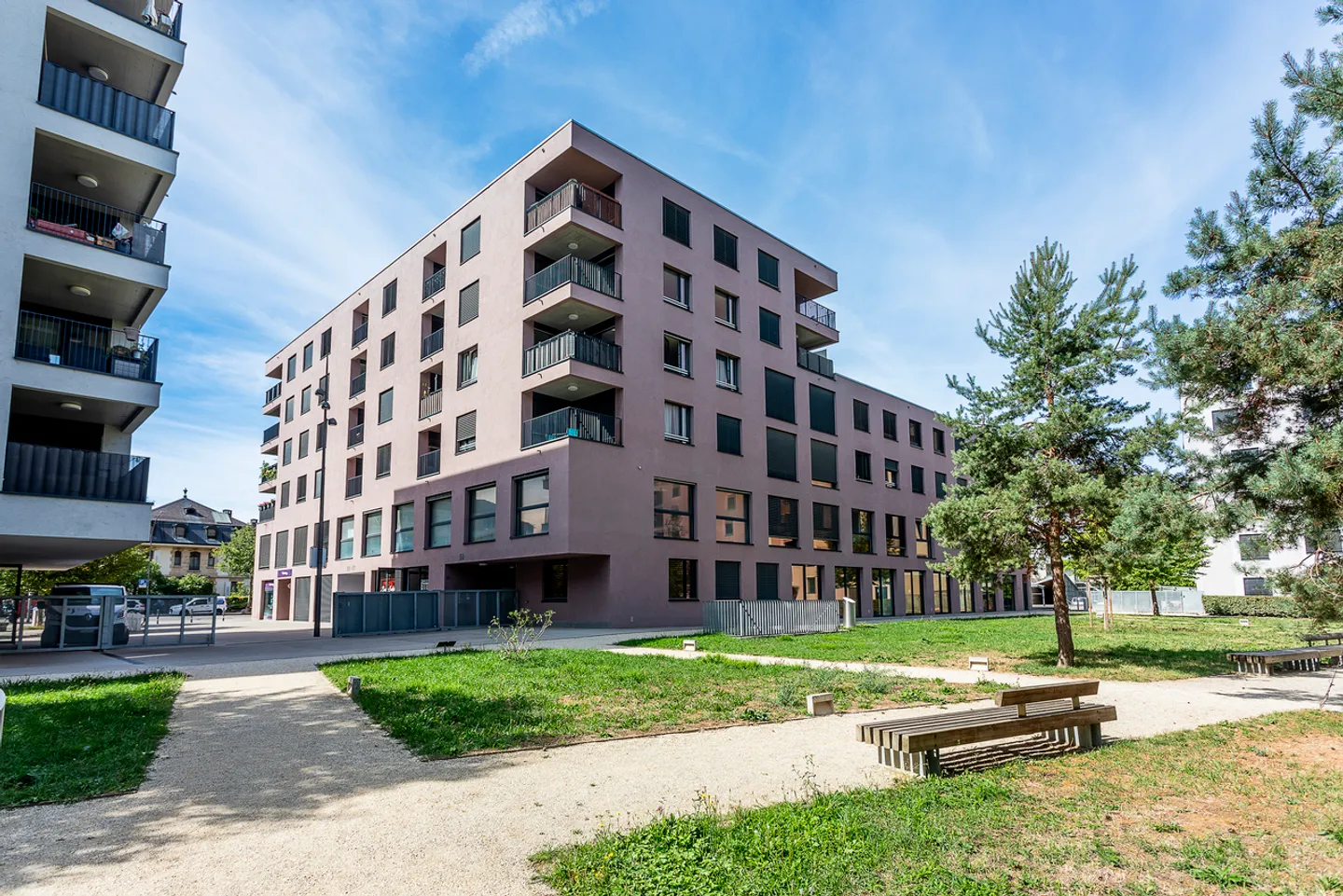 Appartement PPE récent de 3,5 pièces proche centre-ville - Foto 8 di 9
