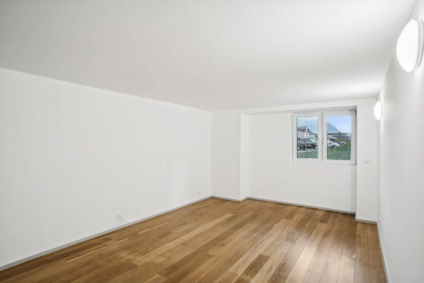 Un appartamento con giardino che non manca di fascino - Foto 4 di 6